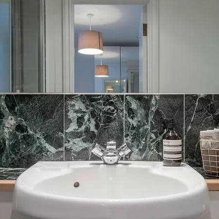 Maddox House Appartement Londen Buitenkant foto