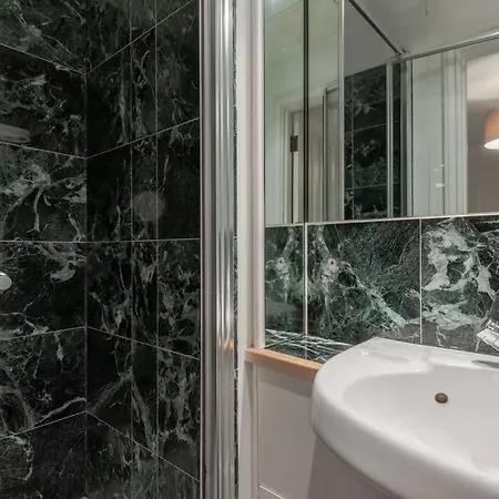 Maddox House Appartement Londen Buitenkant foto